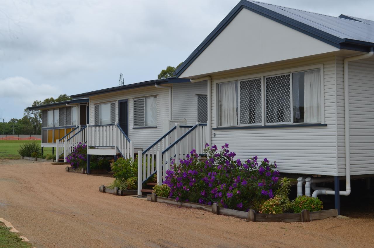 Wondai Accommodation Units And Villas Exterior foto