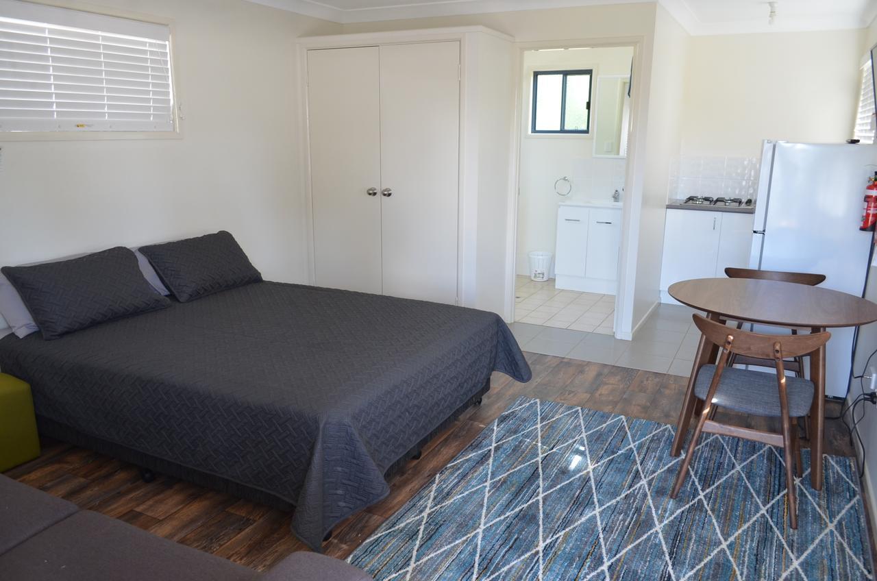 Wondai Accommodation Units And Villas Exterior foto